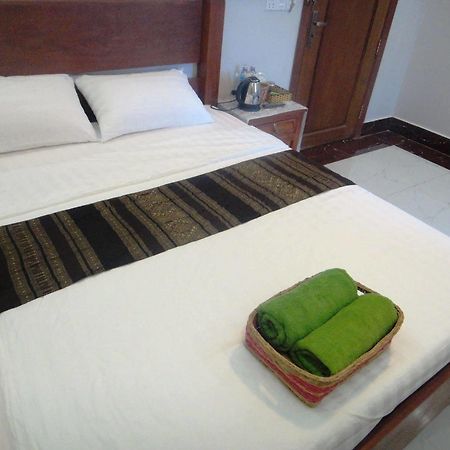 Marany Guesthouse Kampot Kültér fotó