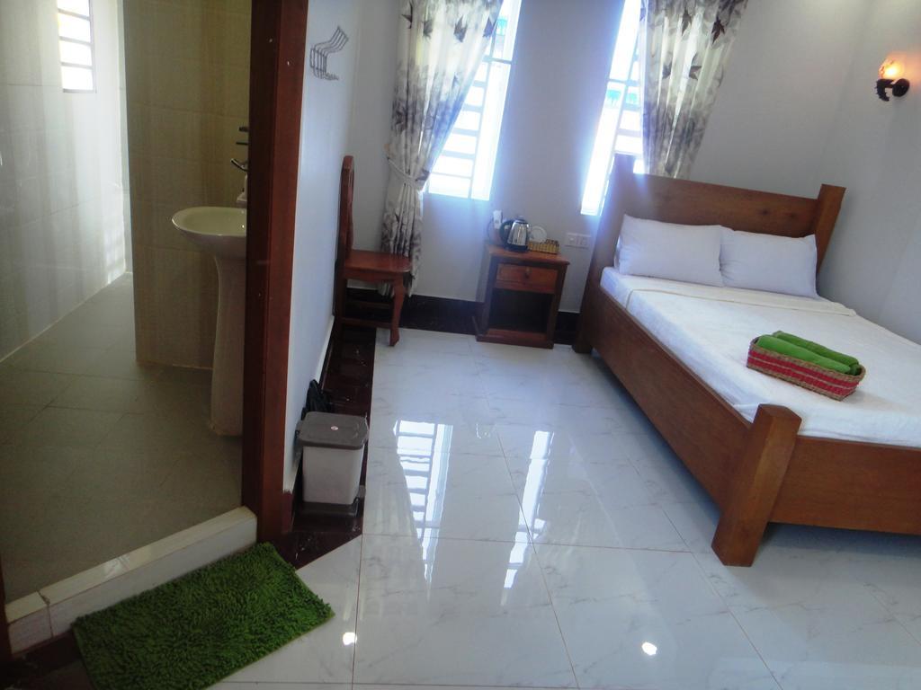 Marany Guesthouse Kampot Kültér fotó