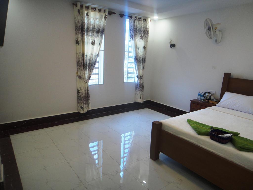 Marany Guesthouse Kampot Kültér fotó