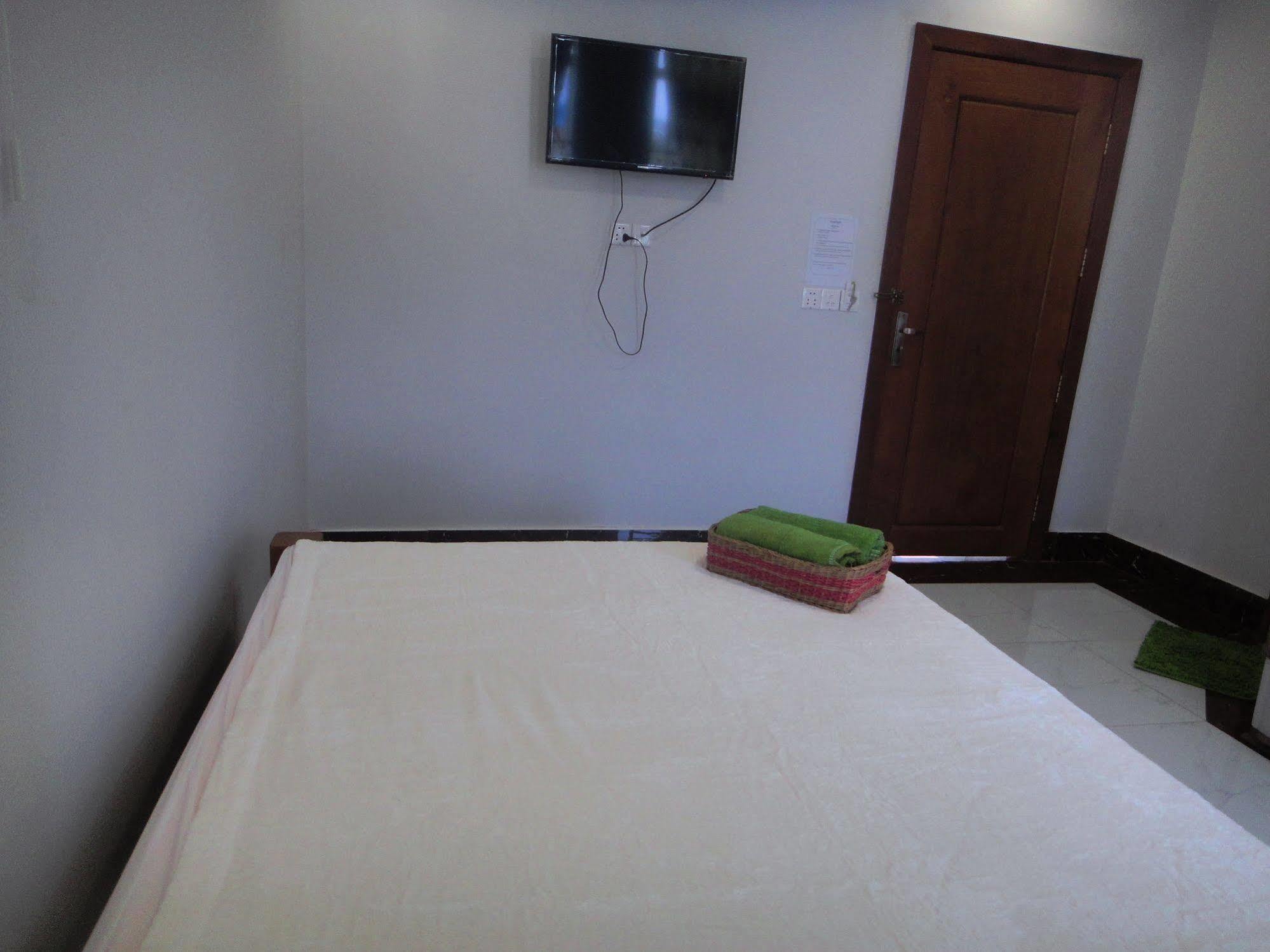 Marany Guesthouse Kampot Kültér fotó