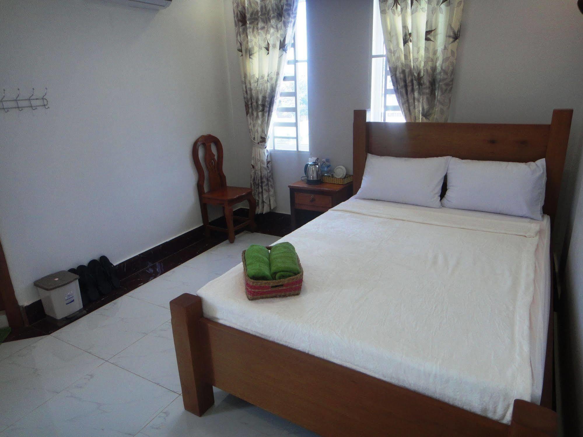 Marany Guesthouse Kampot Kültér fotó