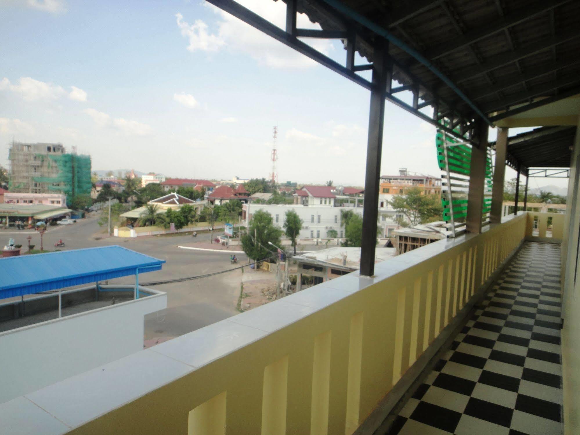 Marany Guesthouse Kampot Kültér fotó